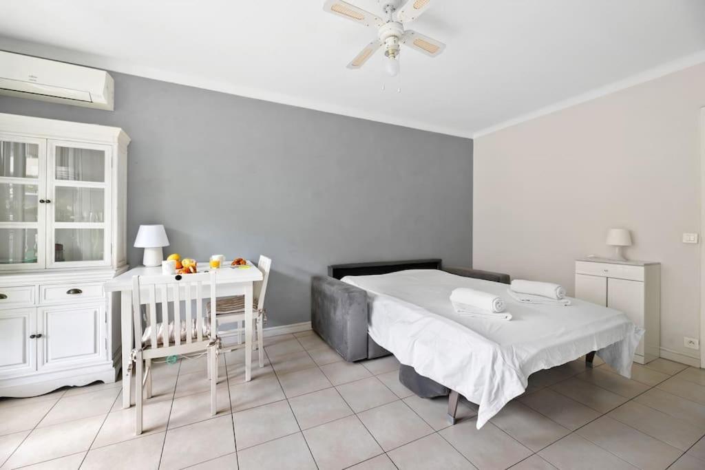 Le Landelle - Centre- Climatisation -Proche Gare Sncf Apartman Menton Kültér fotó